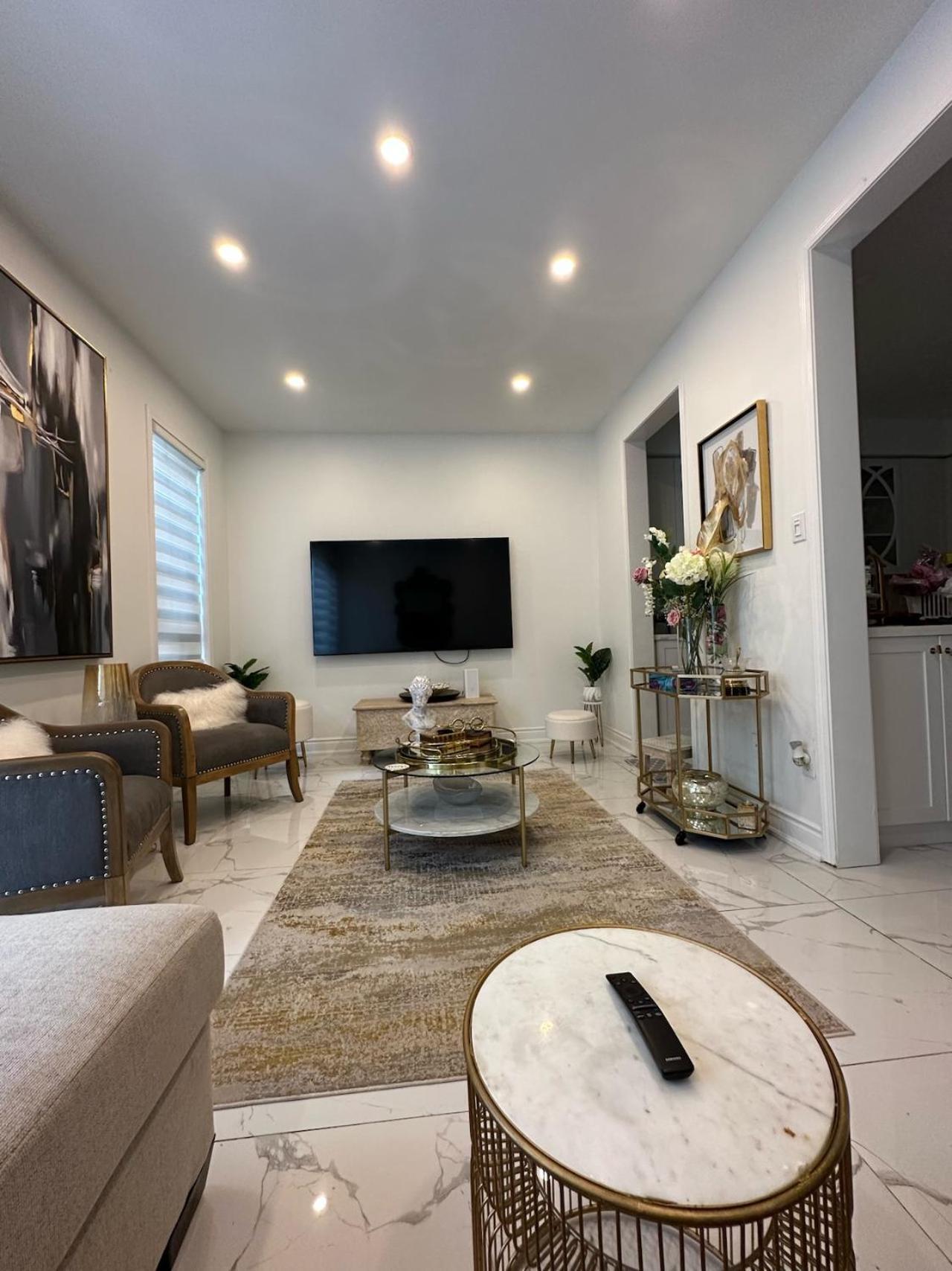 Luxury Home In Toronto Mississauga Zewnętrze zdjęcie