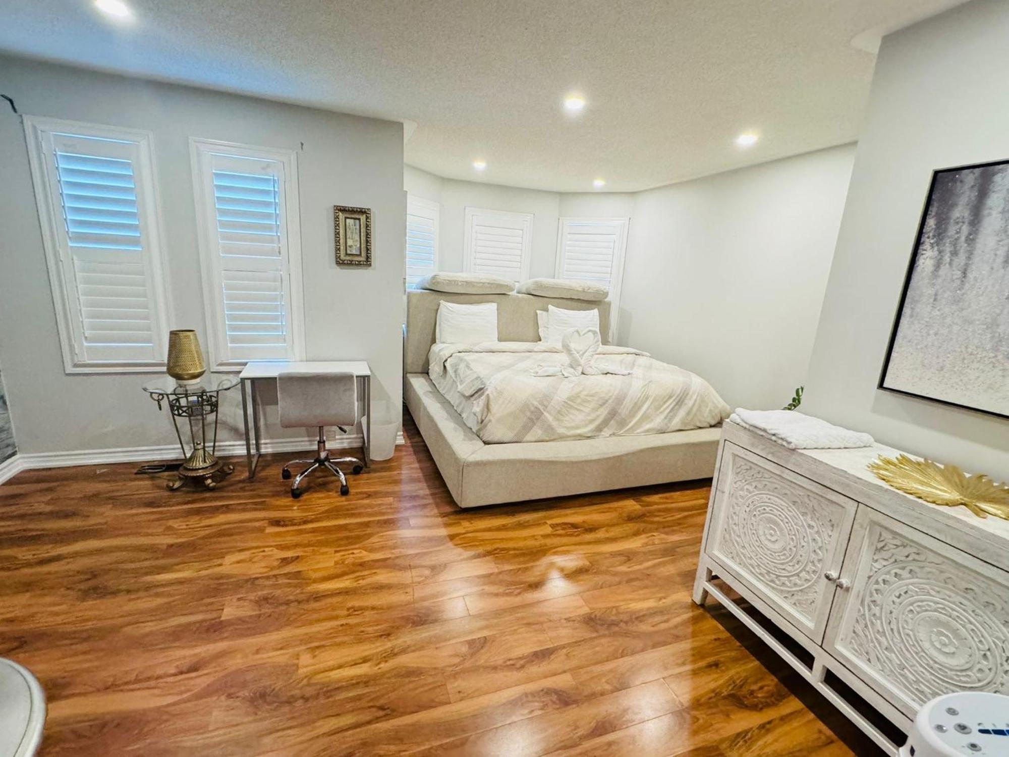 Luxury Home In Toronto Mississauga Zewnętrze zdjęcie
