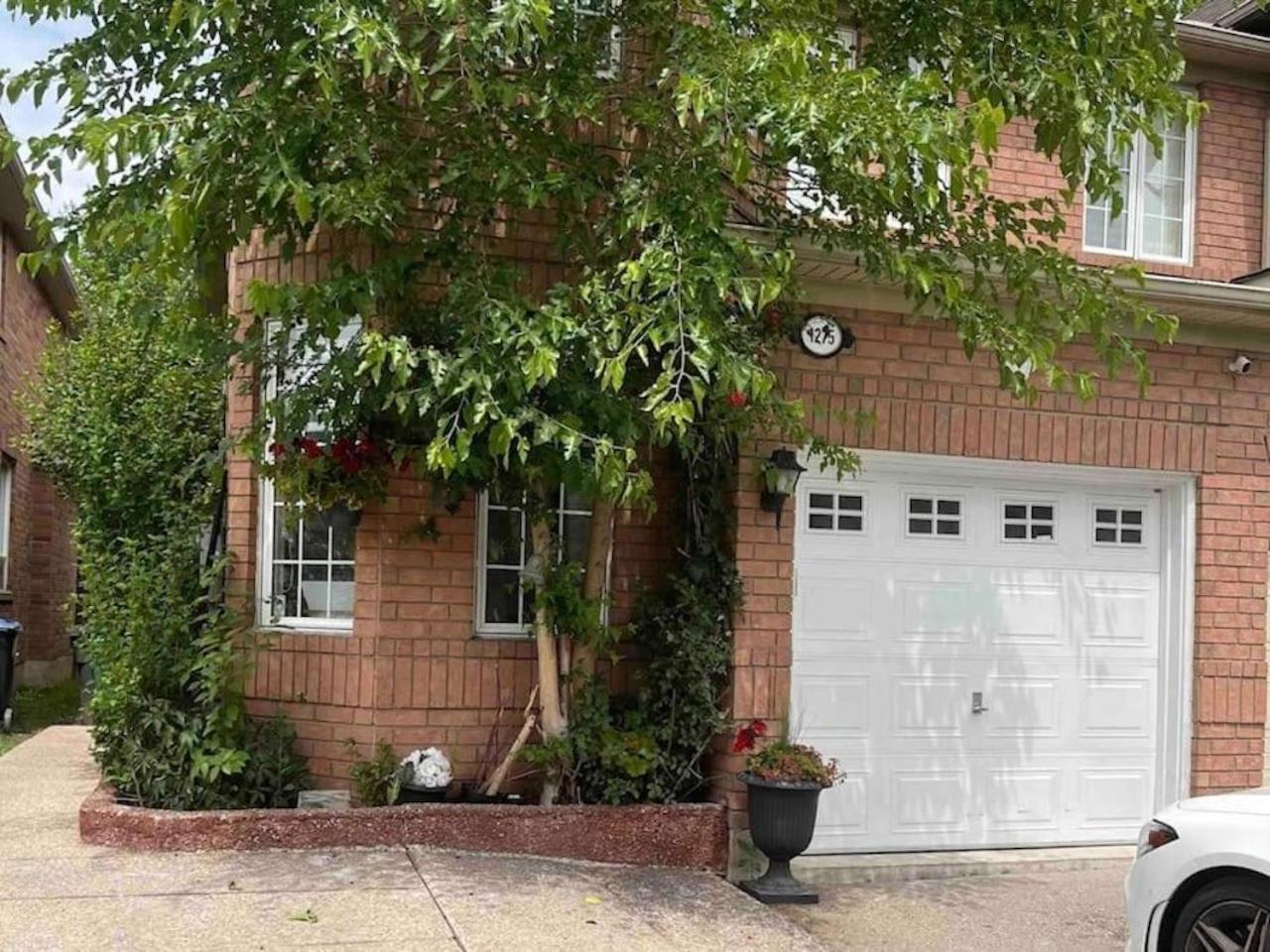 Luxury Home In Toronto Mississauga Zewnętrze zdjęcie